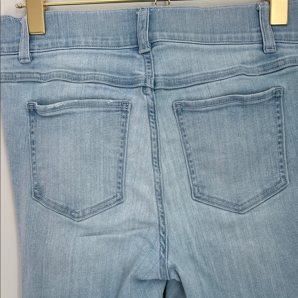SPANX Women's Retro Light Wash Stretch Flare Jeans Size S - Picture 5 of 12
